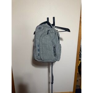 OGIO Gray Heathered Sling Backpack Crossbody Bag Blue Interior Organizer